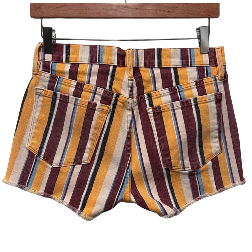 Donated - not for sale.
Frame Denim Le Cutoff Shorts multicolor stripes - Picture 3 of 7